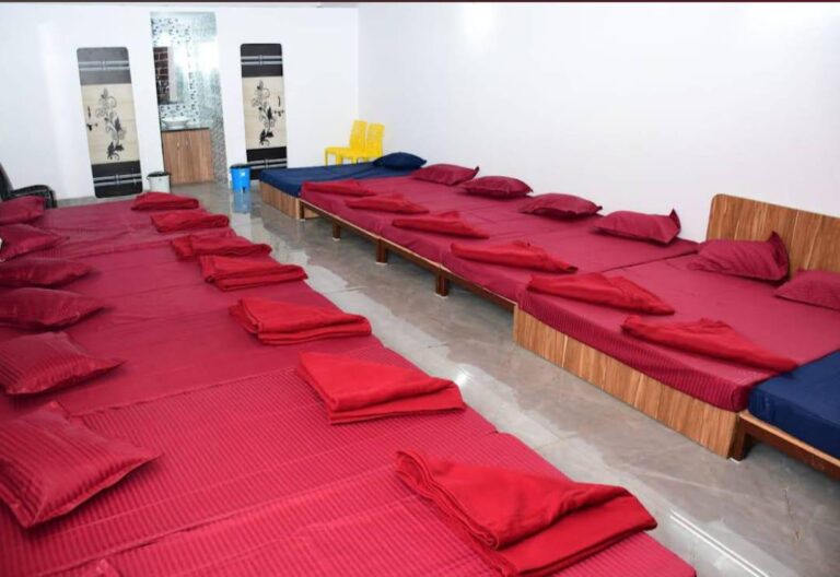 WhatsApp Image 2025-11-07 at 21.05.40_84801a5f